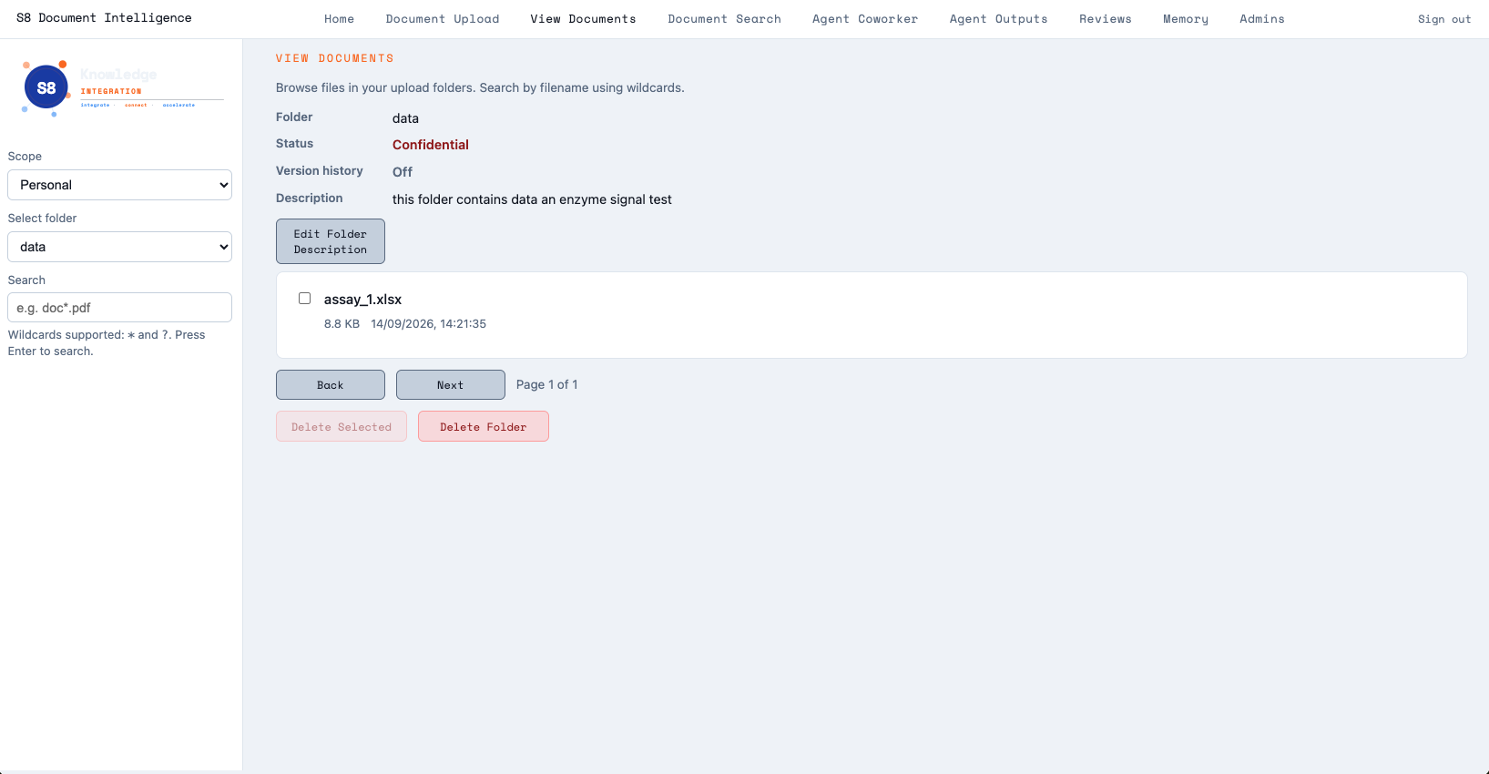 Personal-scope data folder view showing confidential status, description, and file list